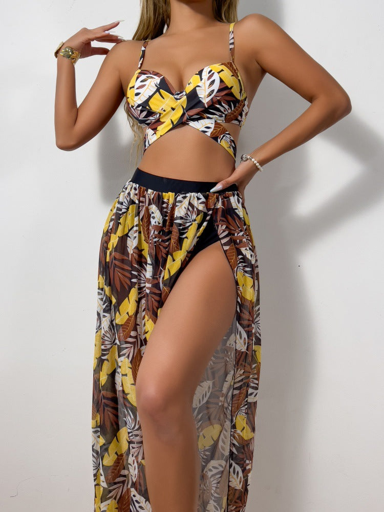 Dame bikini sæt med ekstravagant cut-out og blomster nederdel Skovae