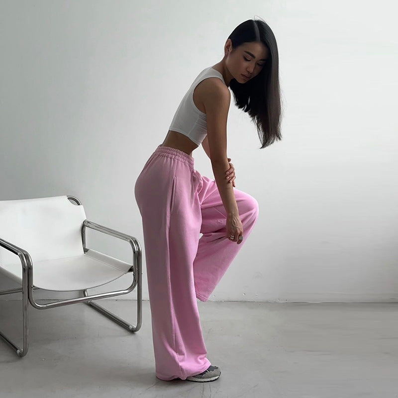 Kvinders komfortable fritidshose med elastisk talje og bred pasform Skovae
