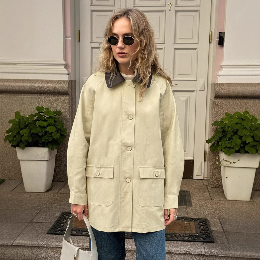 Dame Oversized Blazerjakke i let materiale med praktiske lommer og klassisk krave Stilla