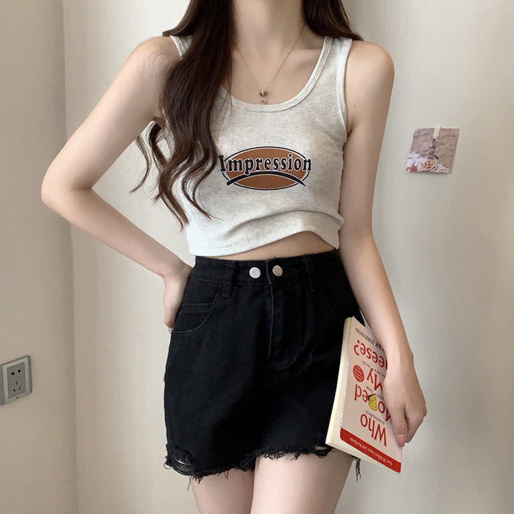 Femme Cropped Grafik Tanktop med legende print Stilla