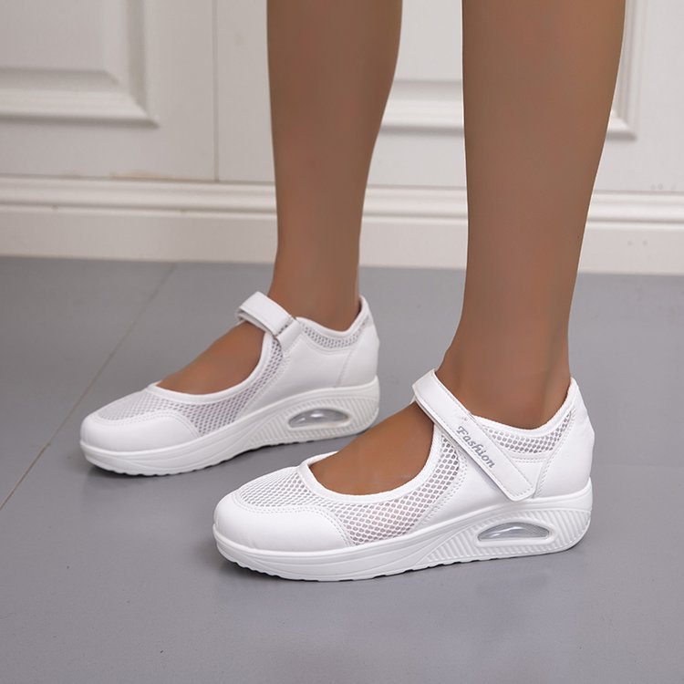 Dame fashion sneakers med åndbart net og støttende fodseng Stilla
