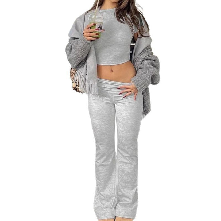 Dame komfortabel fritids-sæt med cropped top og sporty bukser Stilla
