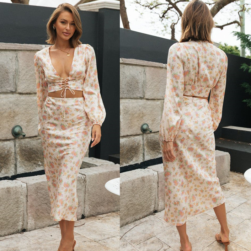 Dame sæt med floral top og nederdel Stilla