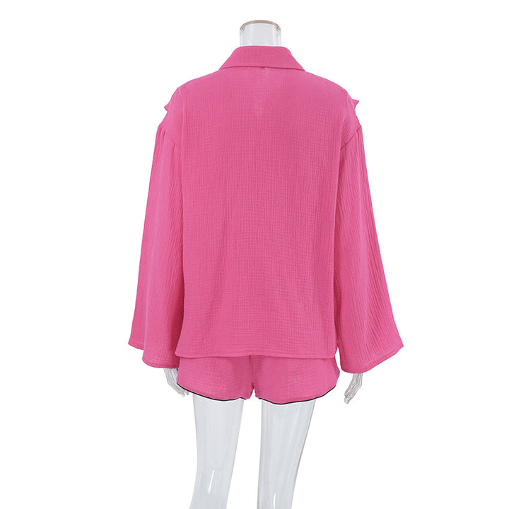 Dame afslappet sæt bestående af oversized skjorte og shorts med raffinerede detaljer Stilla