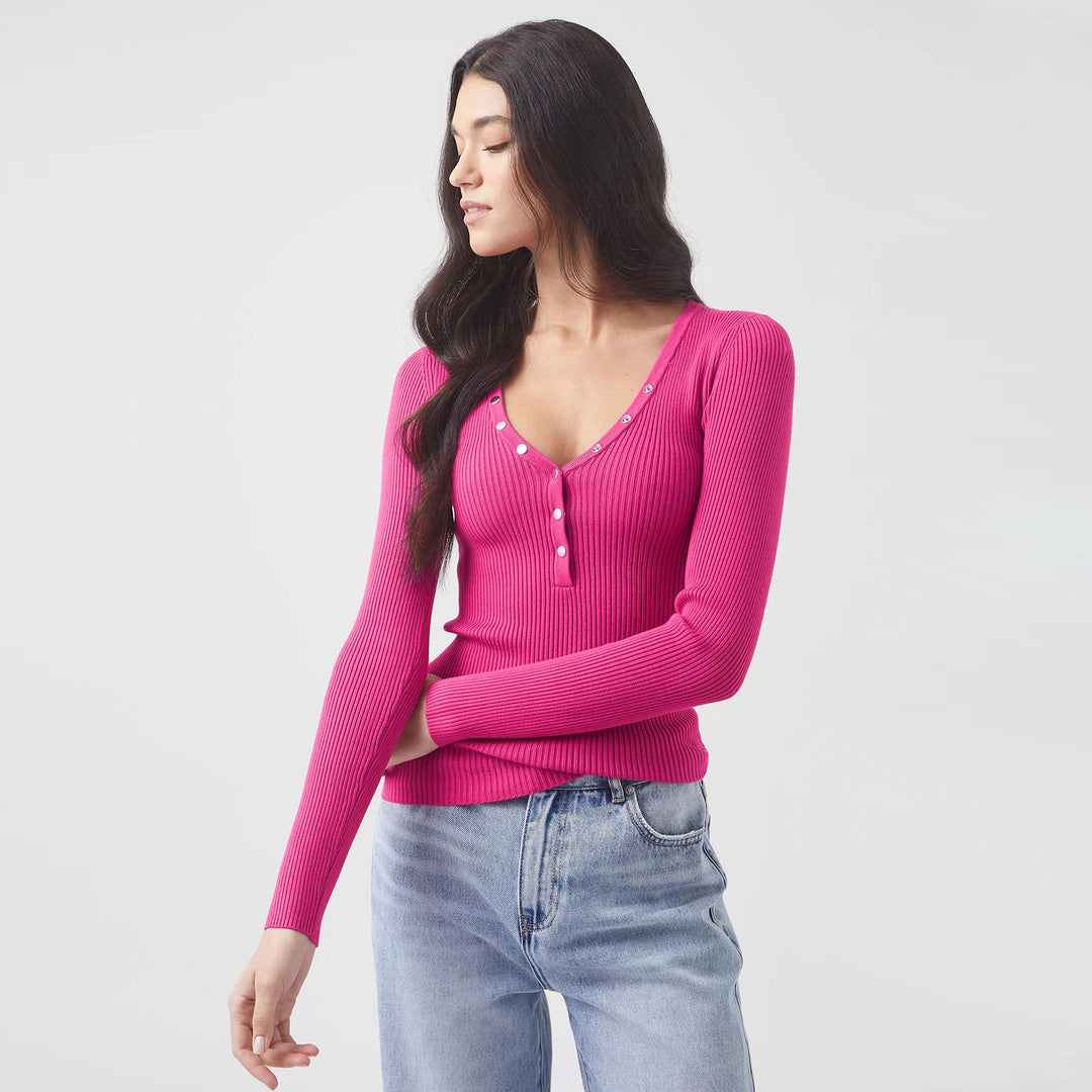 Dame figursyet ribtop med dekorerede knapper Stilla