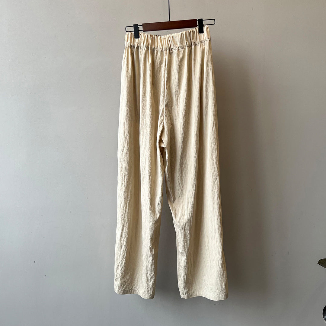 Dame bred sommerbuks i let og åndbart materiale med elastisk linning Stilla