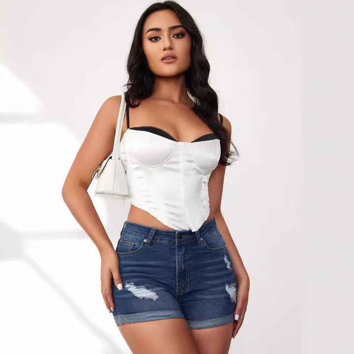 Dame denim shorts med høj talje og fashionable destroyed detaljer Stilla