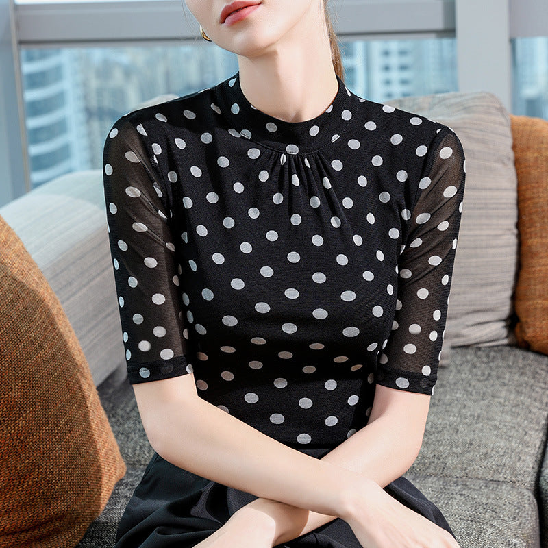 Dame top med transparente ærmer og polka prikket design Stilla