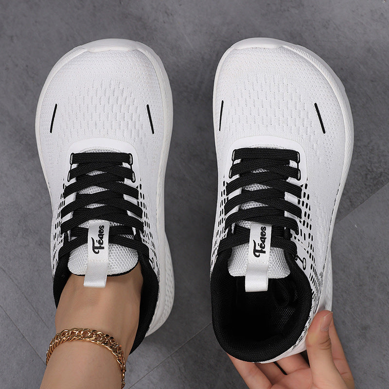 Dame ergonomisk komfort sneakers med sømløst mesh-overdel og kileformet dæmpning Skovae