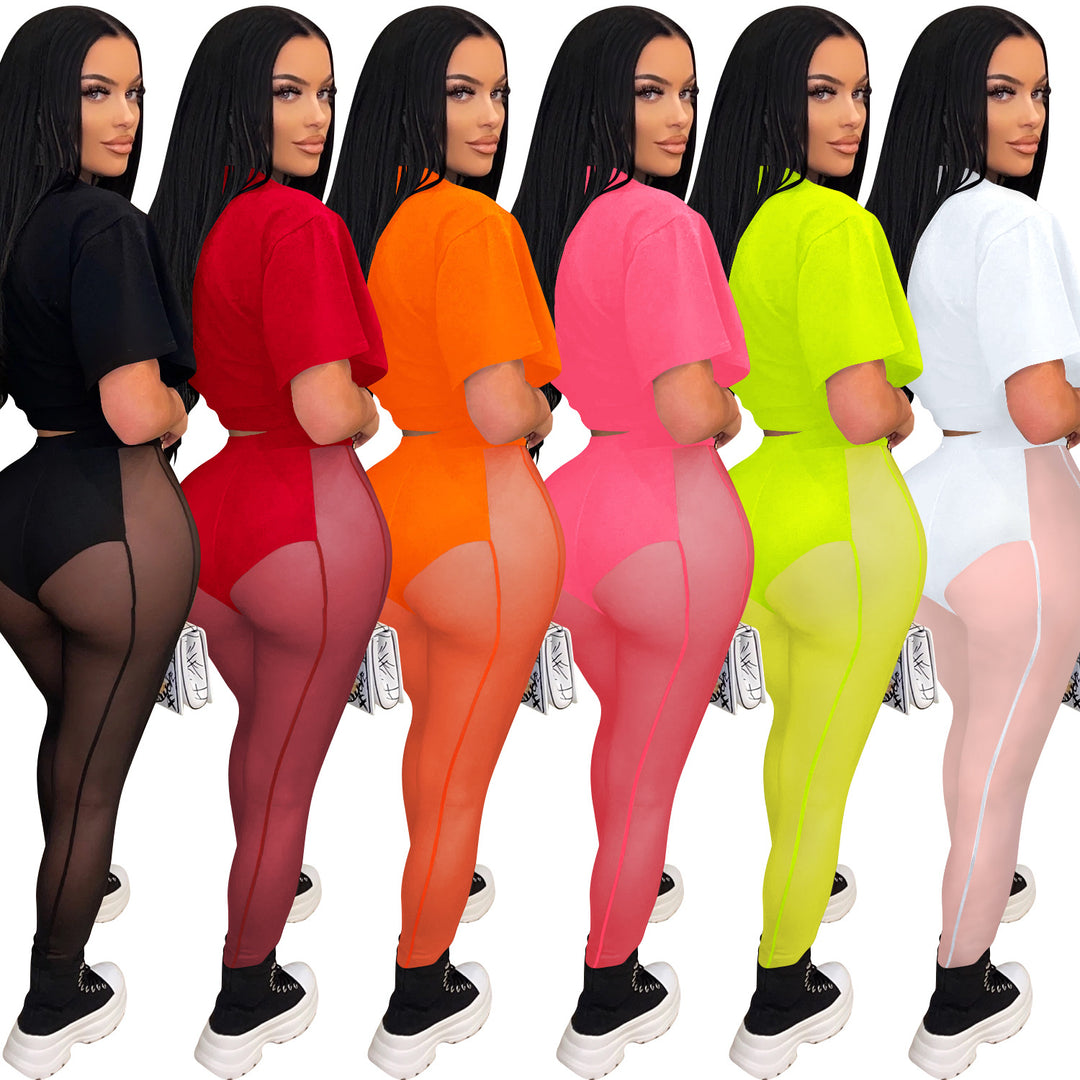 Dame sæt bestående af kort top og figursyet leggings med gennemsigtige indsatser Stilla