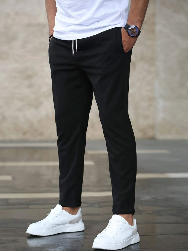 Herre Slim-Fit Fritidshose med elastisk talje og moderne sidelommer Stilla