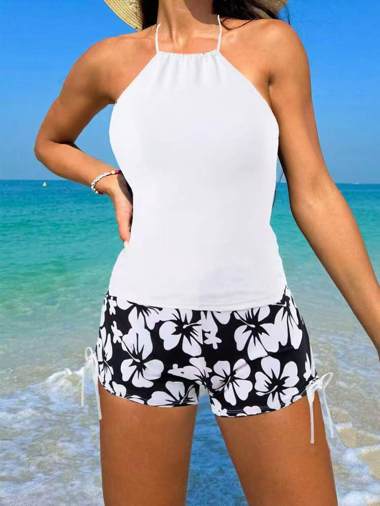 Dame Tankini med justerbare stropper og blomstrede shorts Stilla