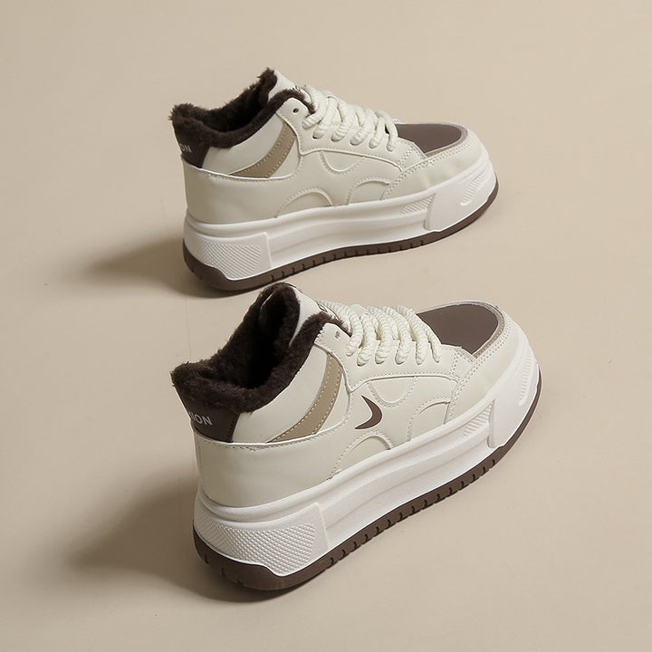 Dame Vinter Sneakers med fuzzy indersål og moderne design Stilla