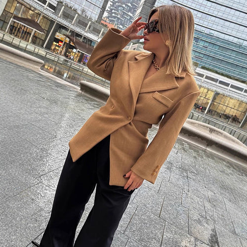 Dame Elegant oversized Blazerjakke med knapdetaljer og moderne silhuet Stilla