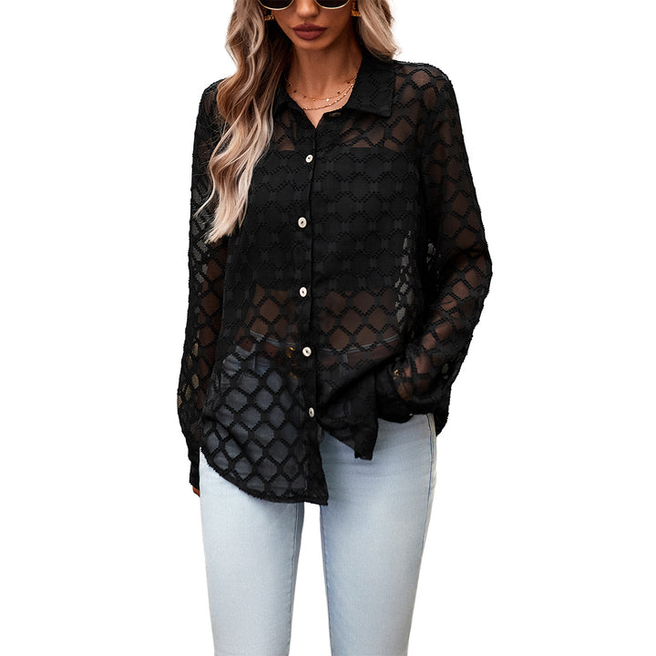 Dame Transparent Bluse med geometrisk mønster og elegante knapdetaljer Stilla