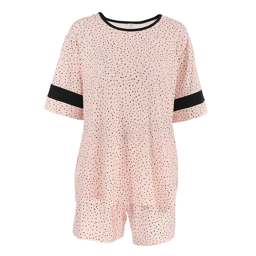 Dame fritid pyjamasæt med afslappet pasform og moderne prither Stilla