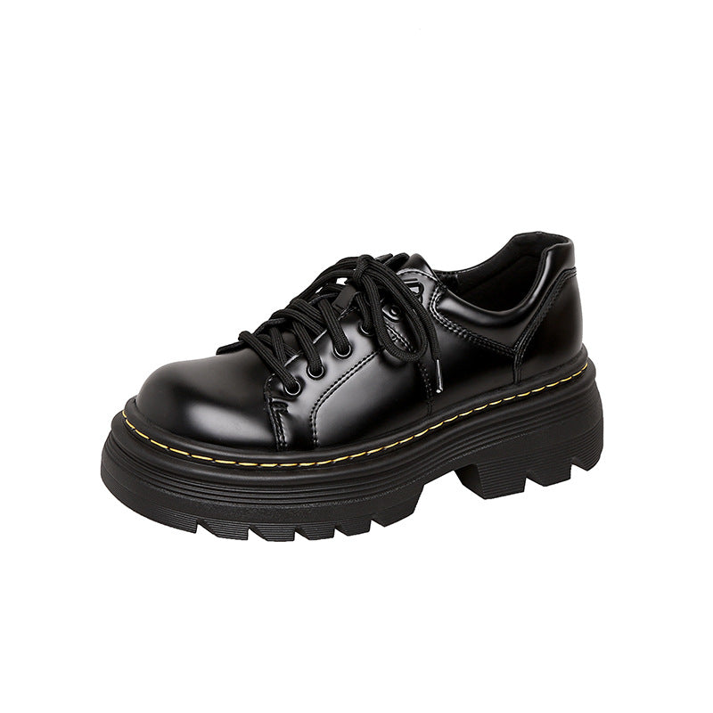 Dame Chunky Snøresko med markant sål og trendy design Stilla