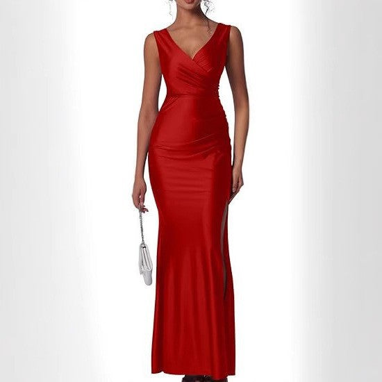 Dame wrapped dress med elegant silhuet og sidelængde Stilla