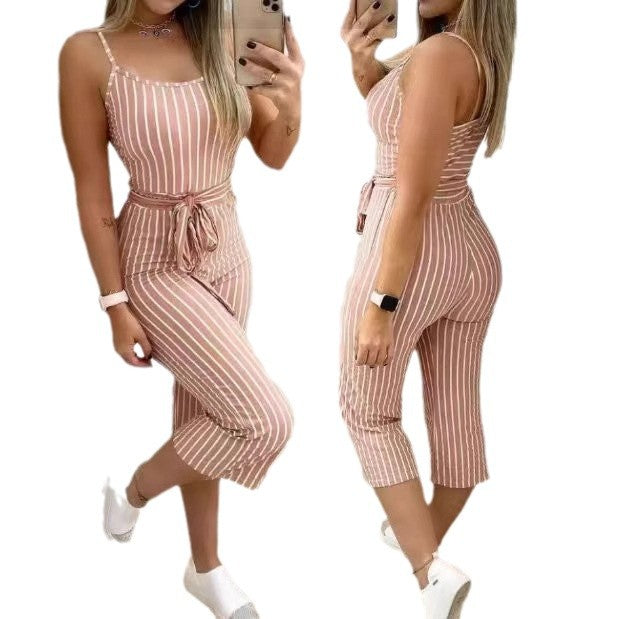 Dame Mode Jumpsuit med figursyet snit og bælte Skovae