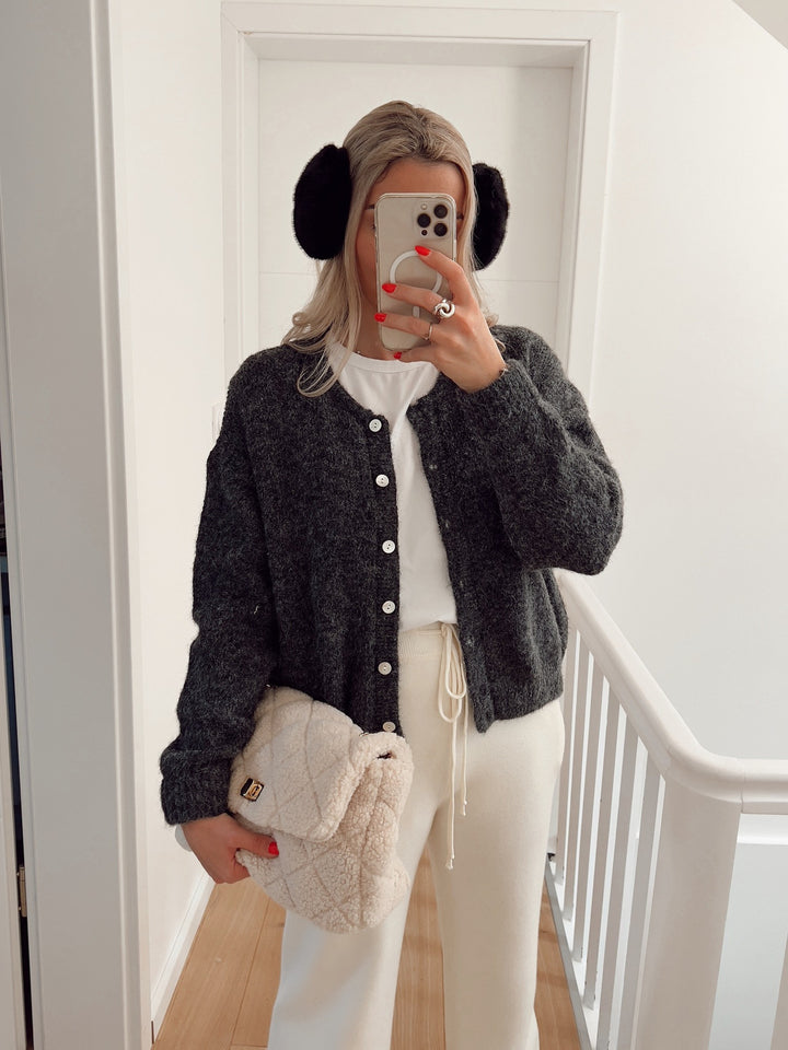 Kvindernes afslappede cardigan med fin struktur og knapper Stilla