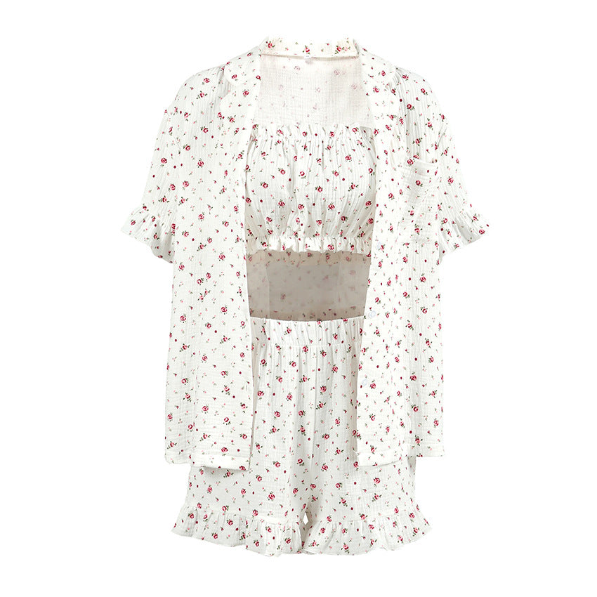 Dame sæt bestående af ærmeløs top og shorts med flæse detaljer Stilla
