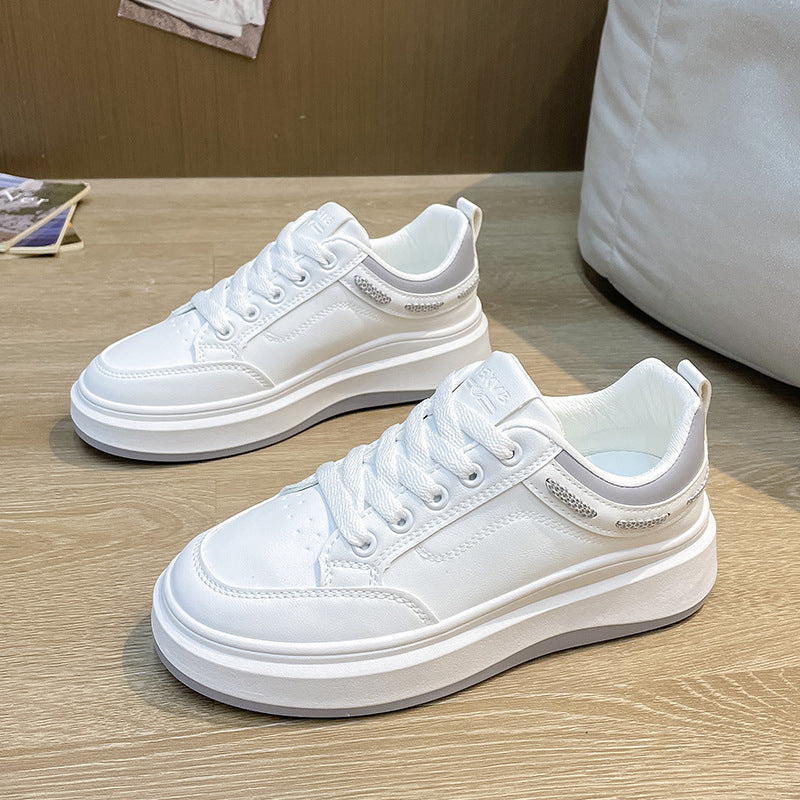 Dame sneakers med ergonomisk støddæmpning og slidstærkt overmateriale Stilla