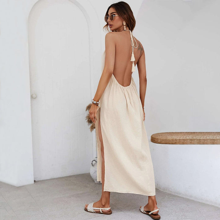 Damerne maxi kjole med fin ruffle detalje og elegant halterneck neckline Stilla