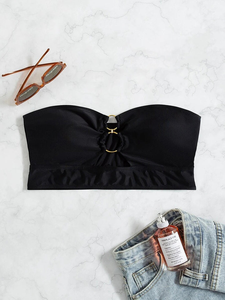 Dame Bandeau-bikini-top med elegant ringdetalje Skovae