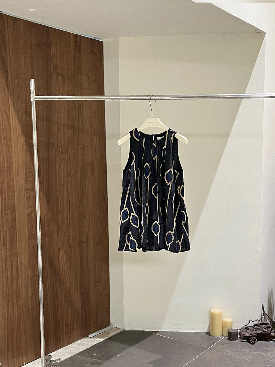 Dame ærmeløs top med kunstneriske broderier og kvalitetsbomuld Stilla