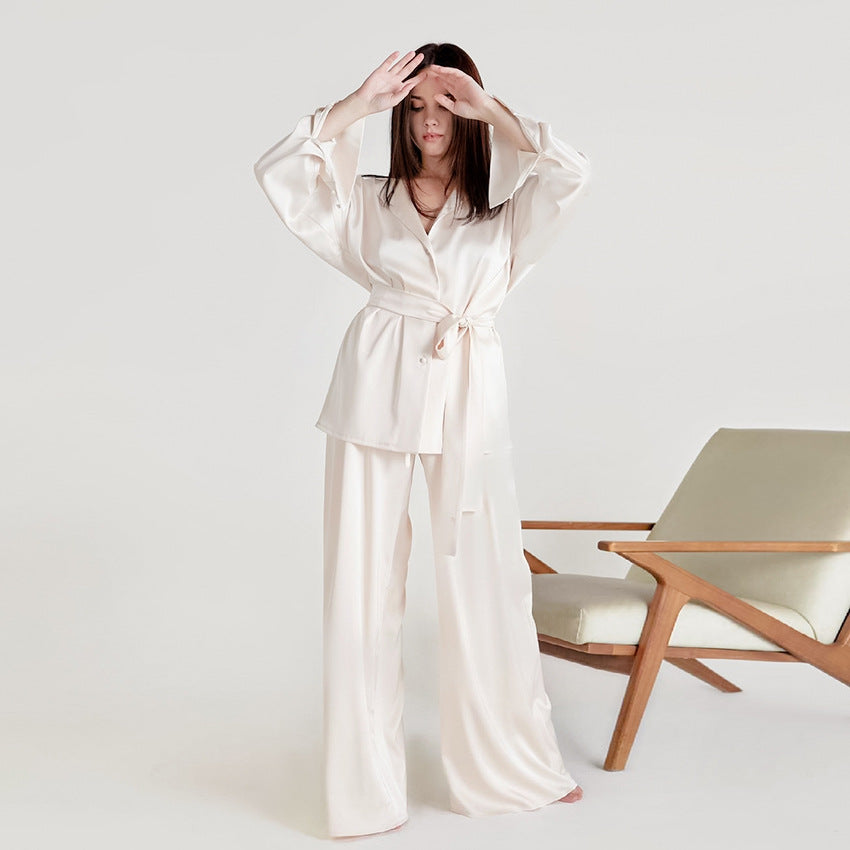Dame Satin Pyjamas Sæt med elegante knapdetaljer og komfortabel pasform Stilla