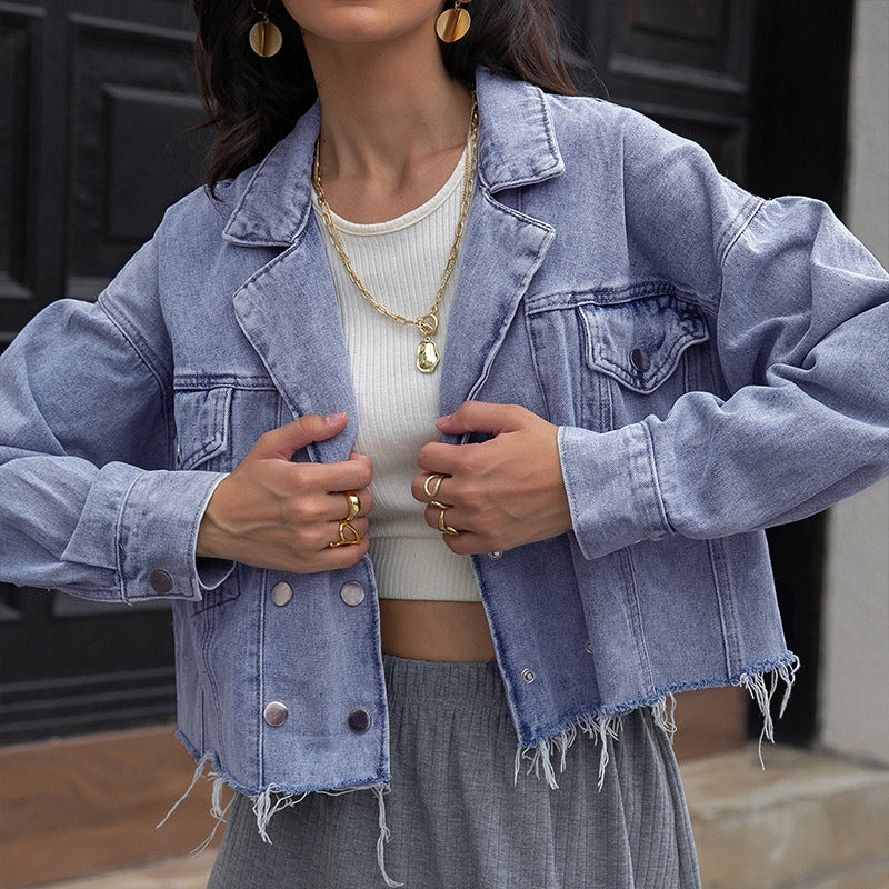 Dame Cropped Denimjakke med frynset kant og afslappet snit Stilla