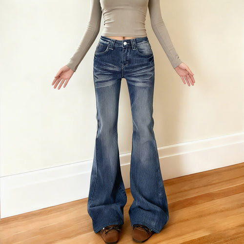Dame Flared Jeans i afslappet vintage-stil med høj talje og stilige vasker Skovae