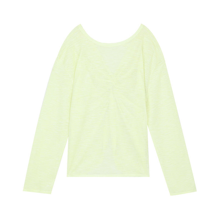 Dame langærmet oversized T-shirt med elegant rund halsudskæring og fint struktureret overflade Stilla