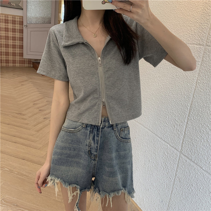 Kvinder Cropped Polo Shirt med Lynlås og Tekstur Finish Skovae