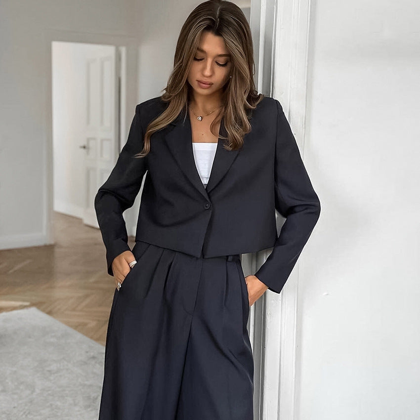 Damer Sæt bestående af cropped Blazer og vide Palazzo-bukser Stilla