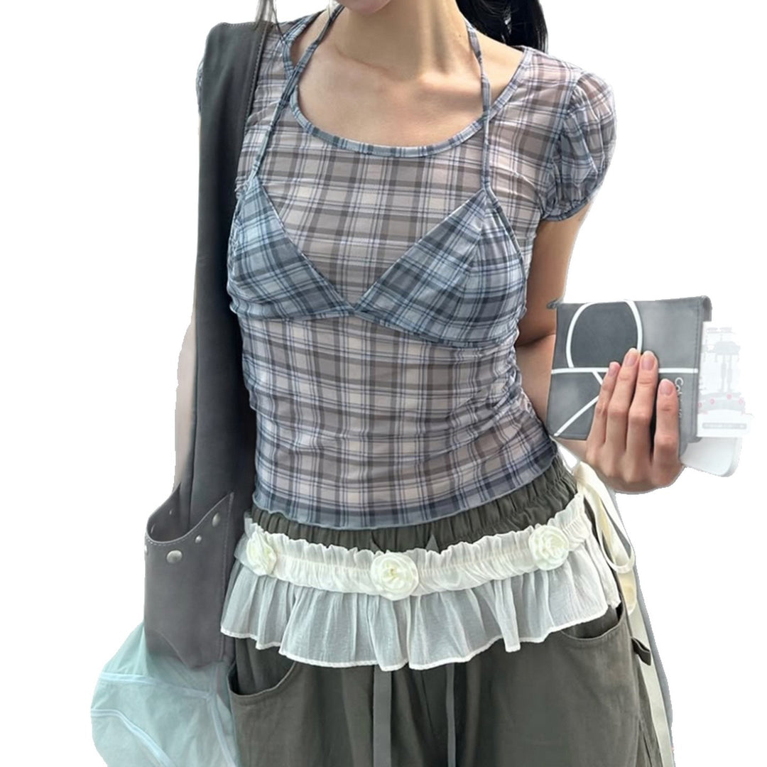 Dame mode, checked top with elegant spaghetti straps Skovae
