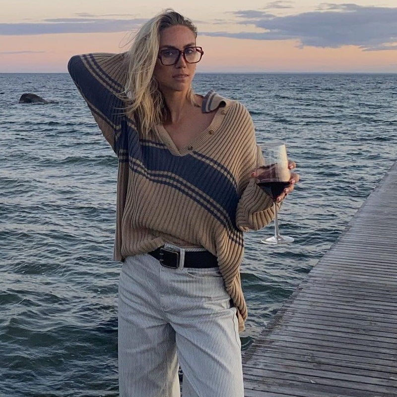 Dame Oversized Strikpullover med V-Udsnit og Stribedetaljer Stilla