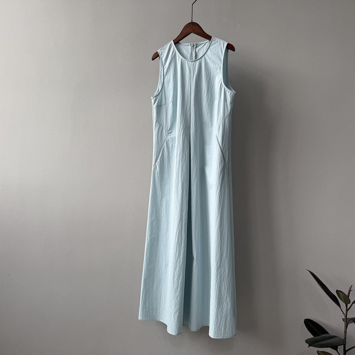 Dame Maxikjole med ærmeløs design og elegant snit Stilla