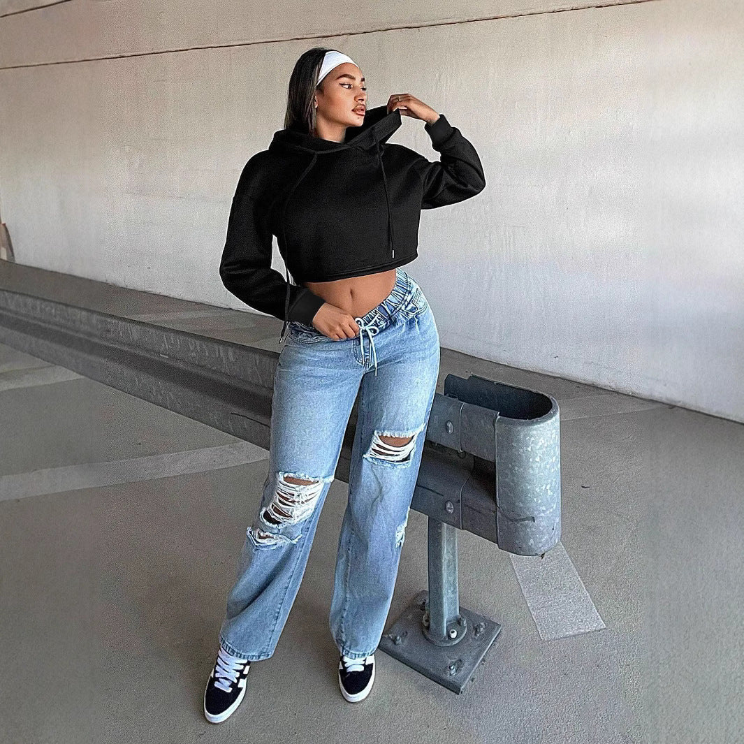 Kvinders cropped sweatshirt med en løs pasform og hætte Stilla