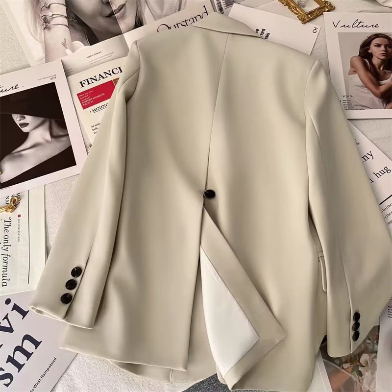 Dame mode blazer med elegant snit Stilla