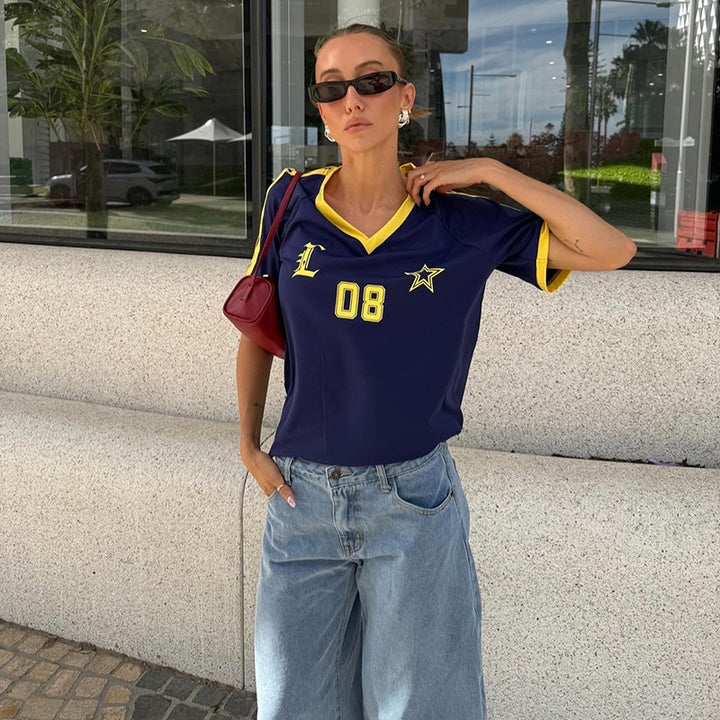 Dame OverStørrelse T-shirt i sporty stil med kontrastfarvet ærme Stilla