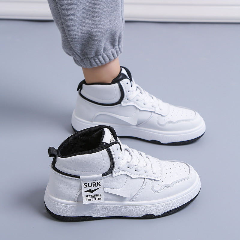 Dame Høje Sneakers med skridsikre såler og moderigtigt design Stilla
