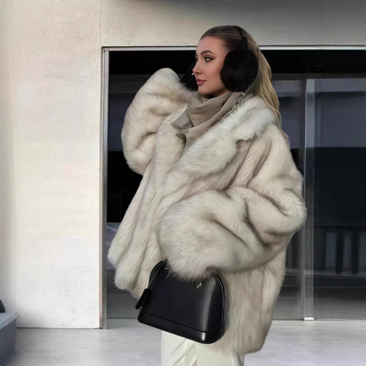 Dame Elegant Oversize-Faux Fur Jakke med luksuriøst indersøm og tykke, blødt foret ærmer Stilla
