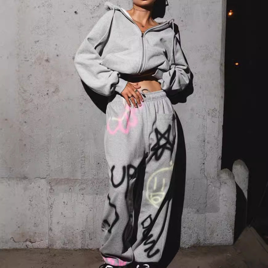 Kvinder casual hoodie og jogger bukser sæt i urban graffiti design Stilla