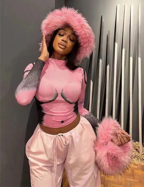 Dame figursyet langærmet bluse med trendy design og hyggelige faux-fur-detaljer Stilla