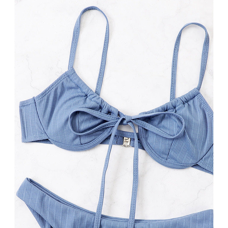 Dame bikinisæt med justerbare stropper og elegant ribbedesign Stilla