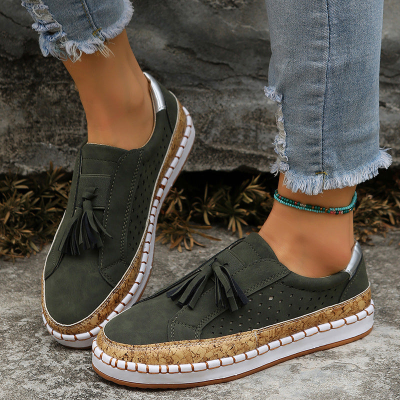 Dame sneakers i luftig design med mode pompom-detaljer og skridsikker sål Stilla