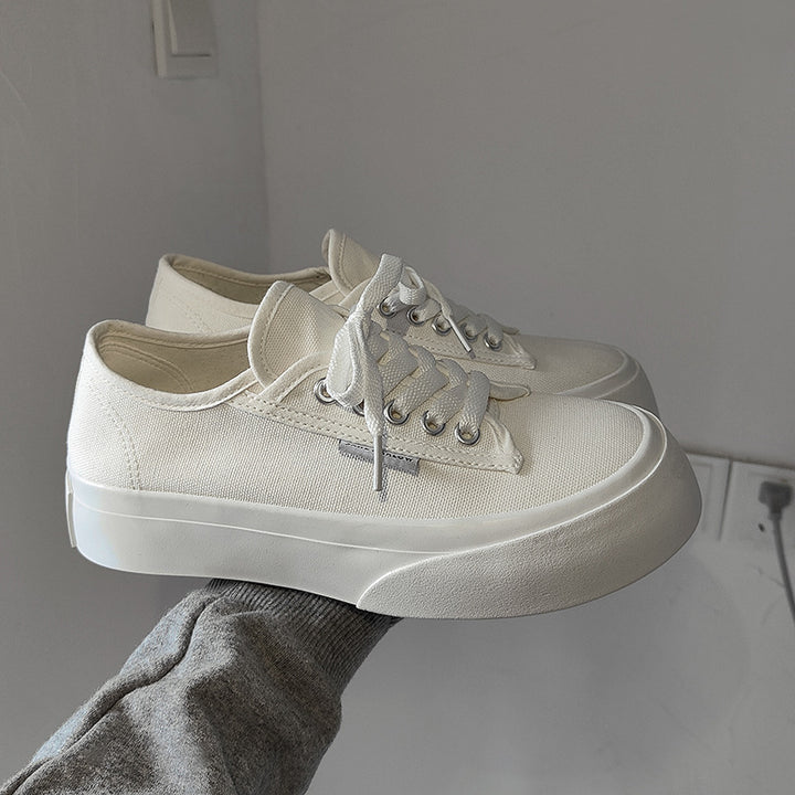 Dame sneakers i minimalistisk klassisk canvas-design med tyk sål Stilla