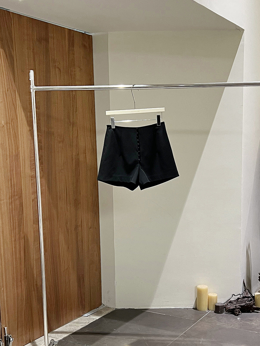 Dame elegante shorts med gennemgående knaplukning Stilla