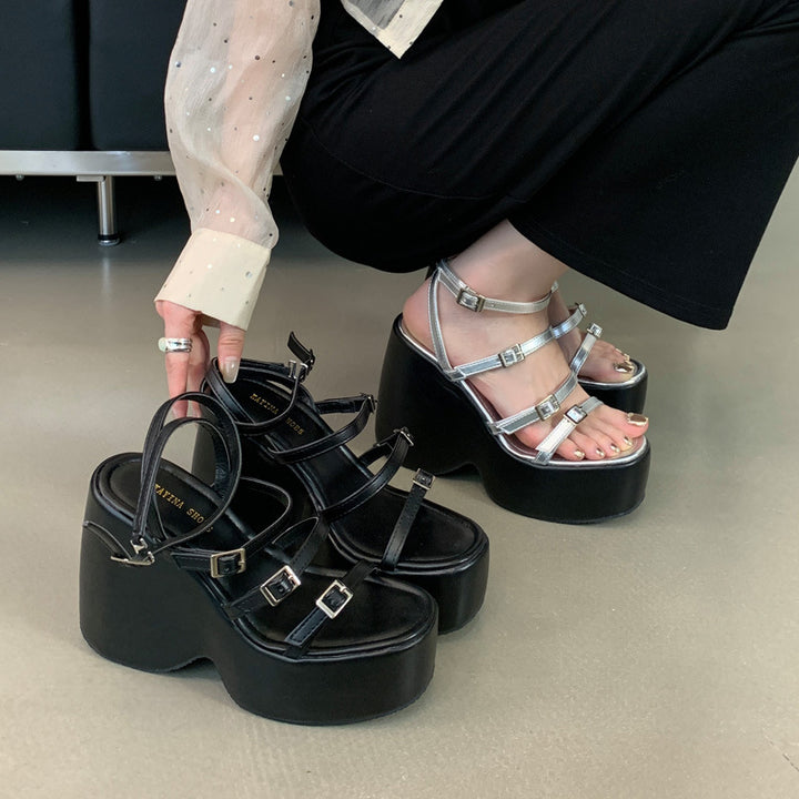 Dame Plade-Sandaler med elegante transparente stropper og moderigtige blokhæl Stilla